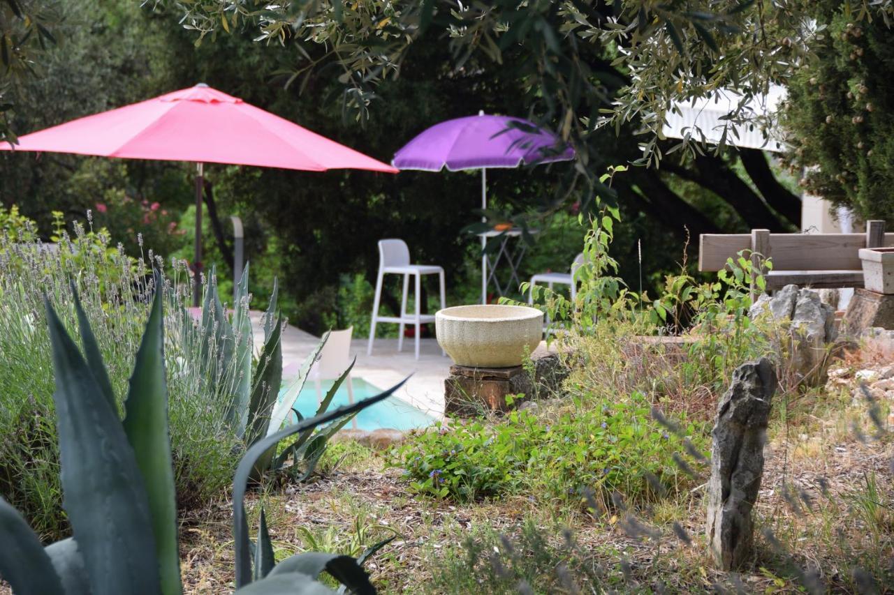 L'Atelier Bed & Breakfast Saint-Maximin  Ngoại thất bức ảnh
