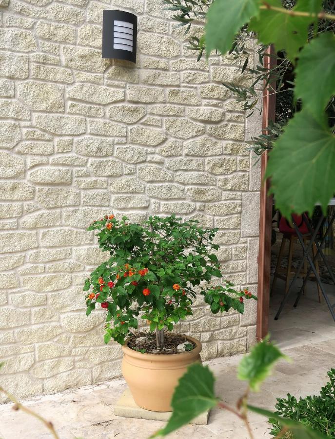 L'Atelier Bed & Breakfast Saint-Maximin  Ngoại thất bức ảnh